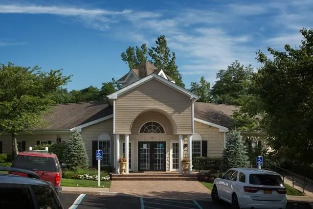 $3,455 | 100 Vista View Drive, Unit 1607, Farmingville, NY 11738