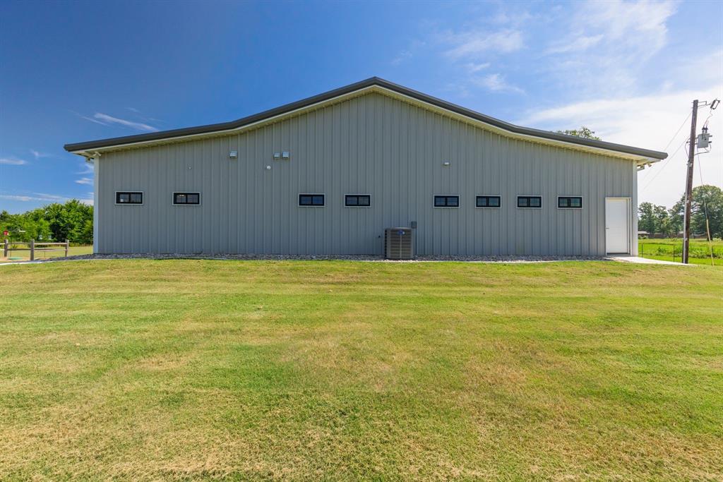2072 East US 69 Emory, TX 75440 - Photo 6 of 39 a big house with swimming pool in front of it