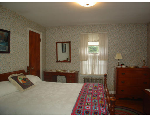21 North Common Road Westminster, MA 01473 - Photo 6 of 8 Gallery Image 6