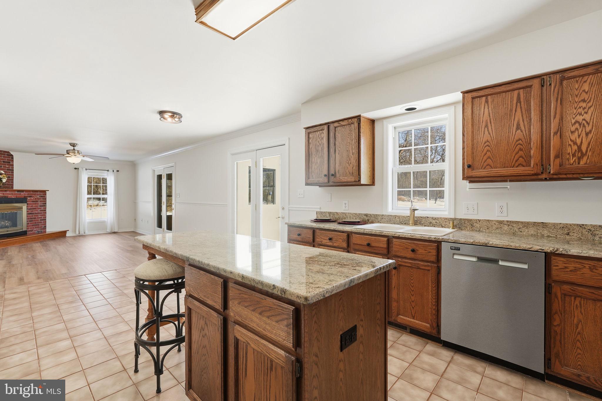 35298 Scotland Heights Road Round Hill, VA 20141 - Photo 18 of 48