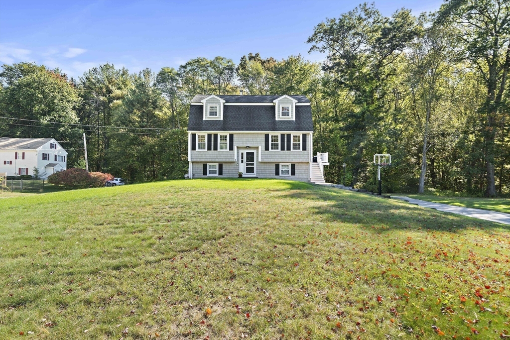 3 Adelman Road Wilmington, MA 01887 - Photo 4 of 41 Gallery Image 4