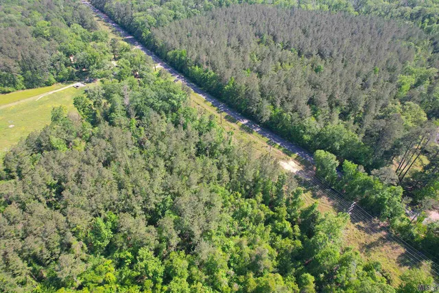 $300,000 | 63 Clinton La, Clinton, LA 70722