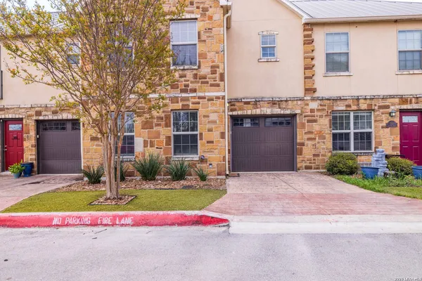 $345,900 | 1113 Paniolo Drive, Boerne, TX 78006