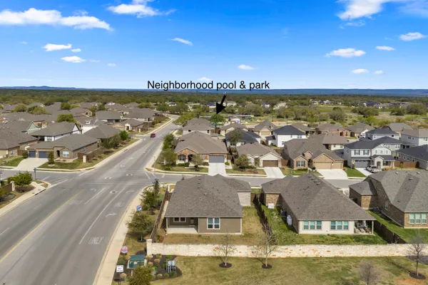$425,000 | 101 Jasmine Lane, Marble Falls, TX 78654
