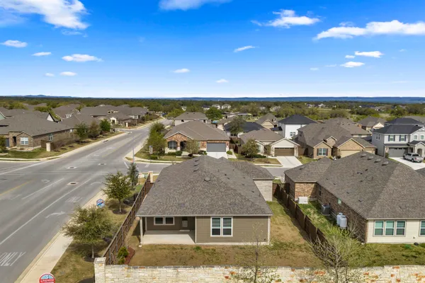 $425,000 | 101 Jasmine Lane, Marble Falls, TX 78654