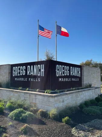 $425,000 | 101 Jasmine Lane, Marble Falls, TX 78654