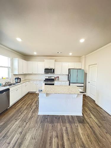 4685 Trefoil Path Cumming, GA 30040 - Photo 4 of 19