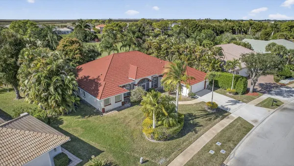 $6,000 | 1940 South Club Drive, Wellington, FL 33414