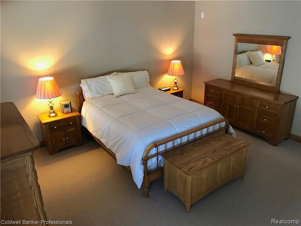 1078 Greentree Road Bloomfield Hills, MI 48304 - Photo 21 of 42 mb 2.jpg