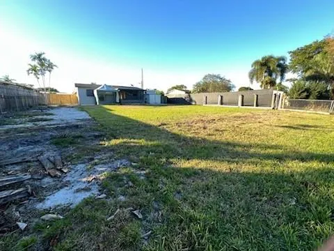 $3,000 | 9199 Southwest 49th Place, Cooper City, FL 33328