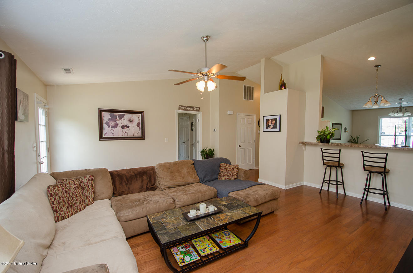 9825 Brooks Bend Road Louisville, KY 40258 - Photo 13 of 35 BrooksBend-13