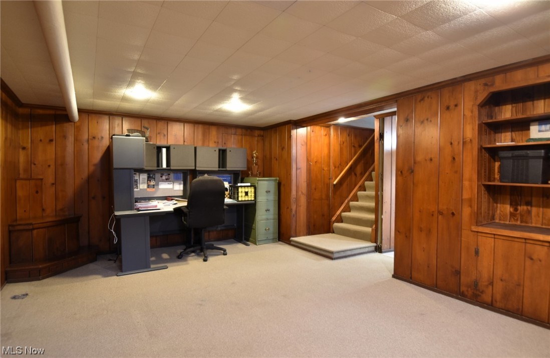 3712 Traver Road Beachwood, OH 44122 - Photo 32 of 43 Family room in LL w/ access to workshop