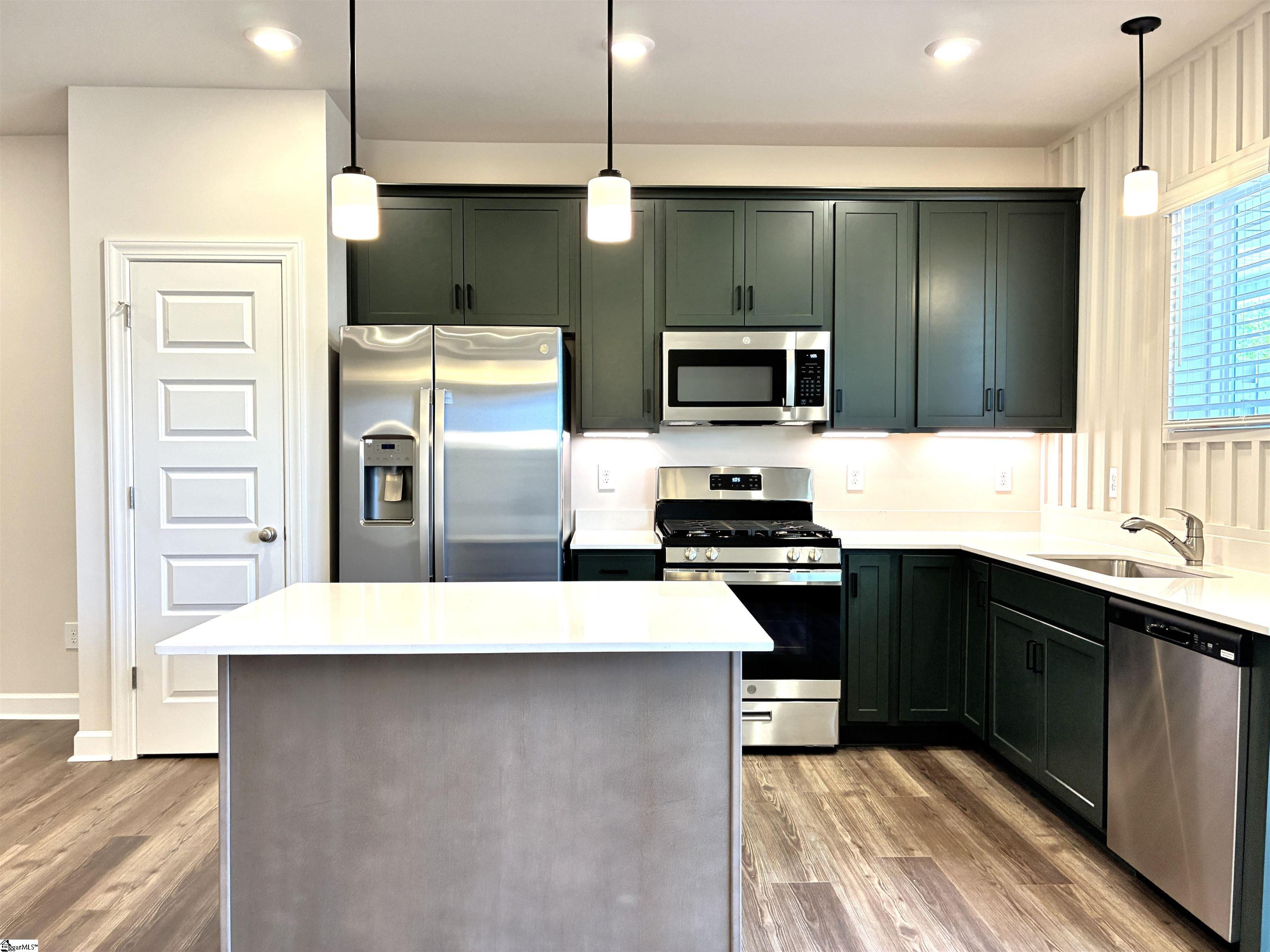 226 Crimson Tree Court Greenville, SC 29607 - Photo 6 of 25