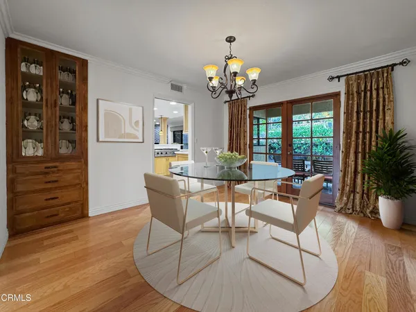 $1,699,000 | 2307 Dorothy Street, La Crescenta, CA 91214