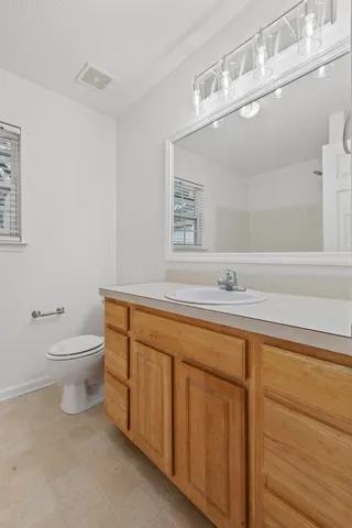 $286,500 | 211 Bainsbury Lane, Summerville, SC 29483