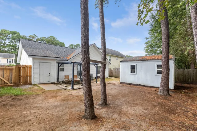 $286,500 | 211 Bainsbury Lane, Summerville, SC 29483