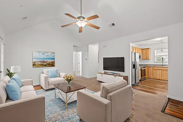 $286,500 | 211 Bainsbury Lane, Summerville, SC 29483