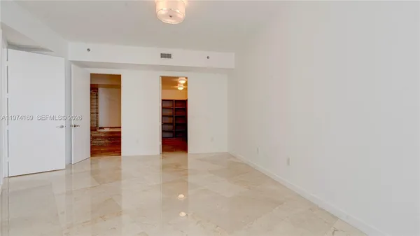 $8,500 | 16001 Collins Avenue, Unit 3007, Sunny Isles Beach, FL 33160