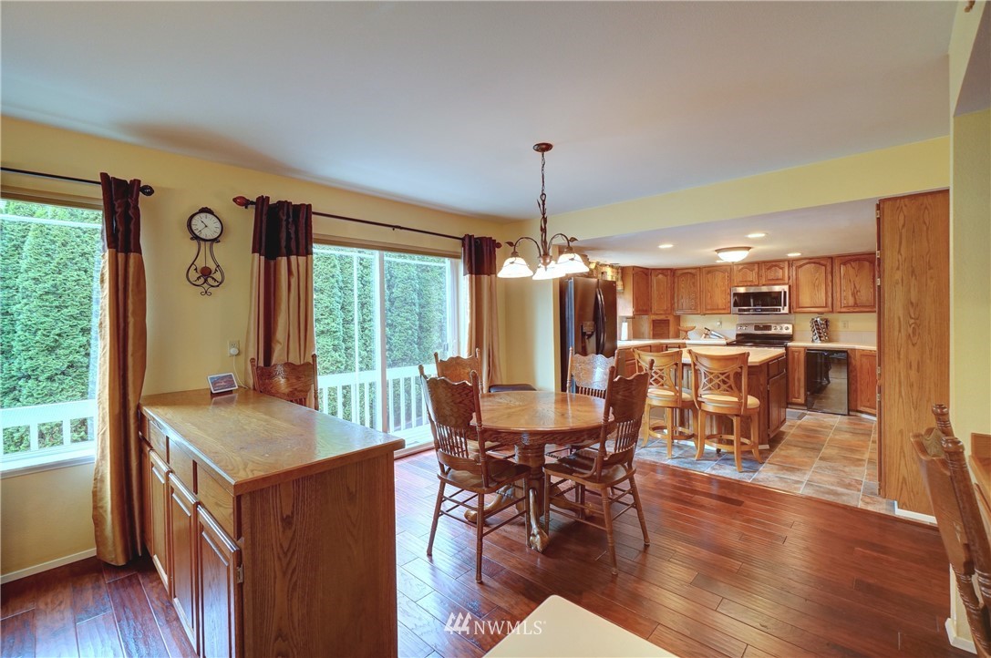 720 East Old Ranch Road Allyn, WA 98524 - Photo 12 of 36 Gallery Image 12