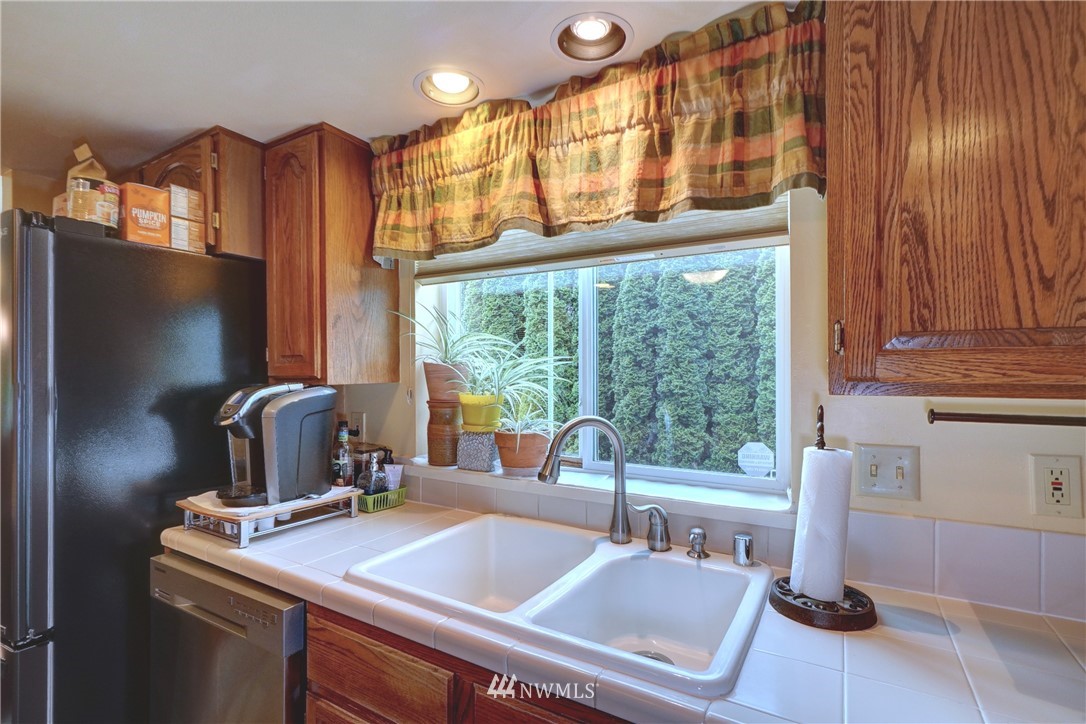 720 East Old Ranch Road Allyn, WA 98524 - Photo 15 of 36 Gallery Image 15
