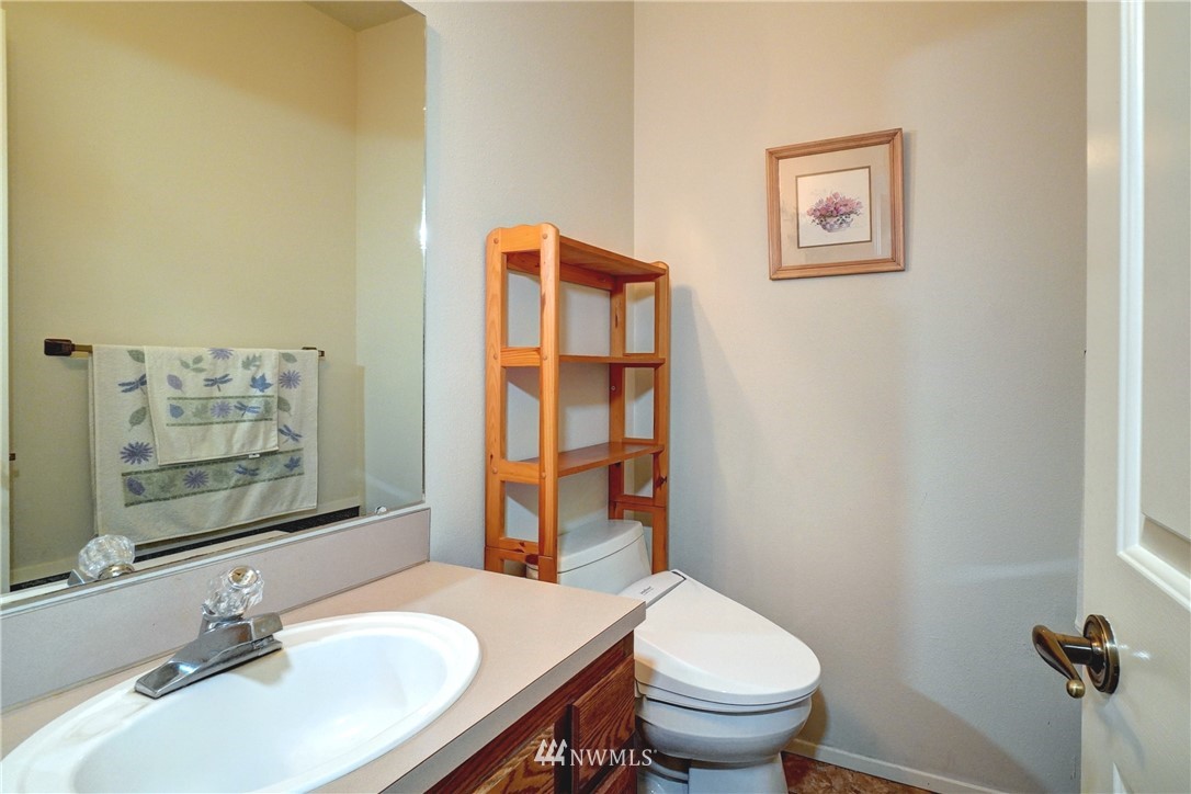 720 East Old Ranch Road Allyn, WA 98524 - Photo 28 of 36 Gallery Image 28