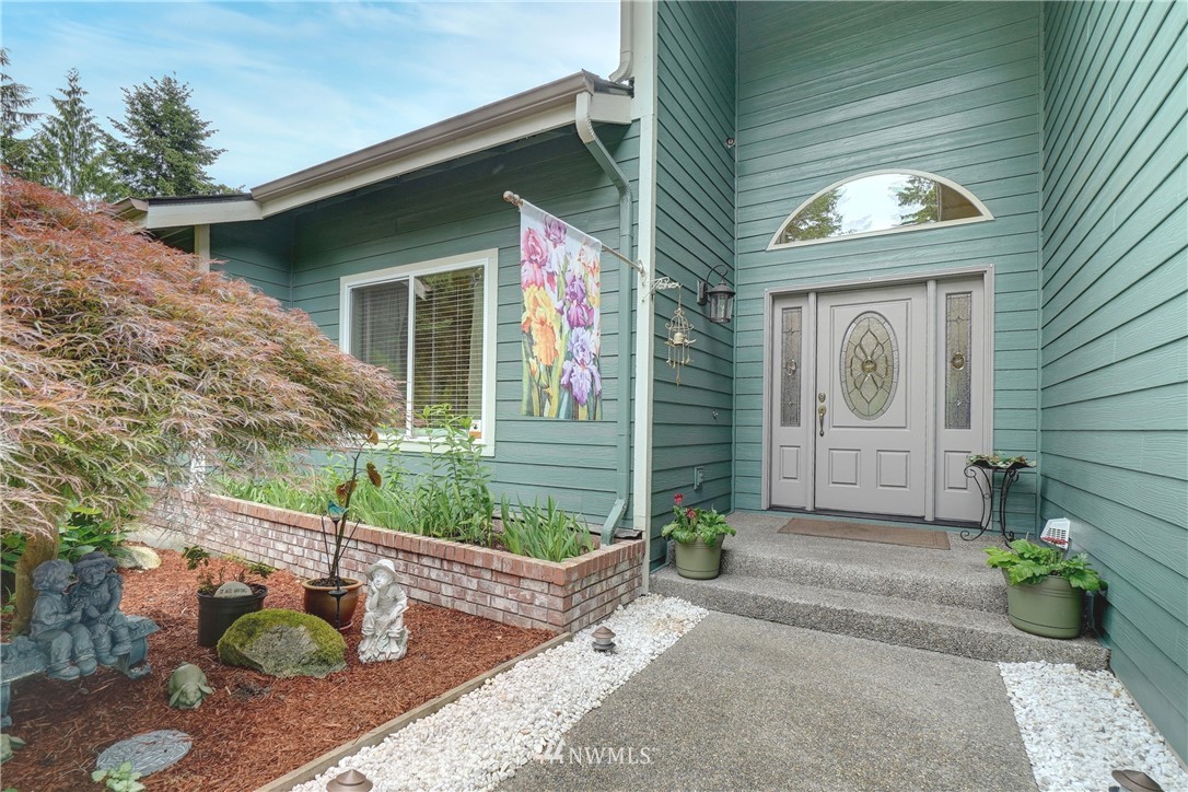 720 East Old Ranch Road Allyn, WA 98524 - Photo 5 of 36 Gallery Image 5
