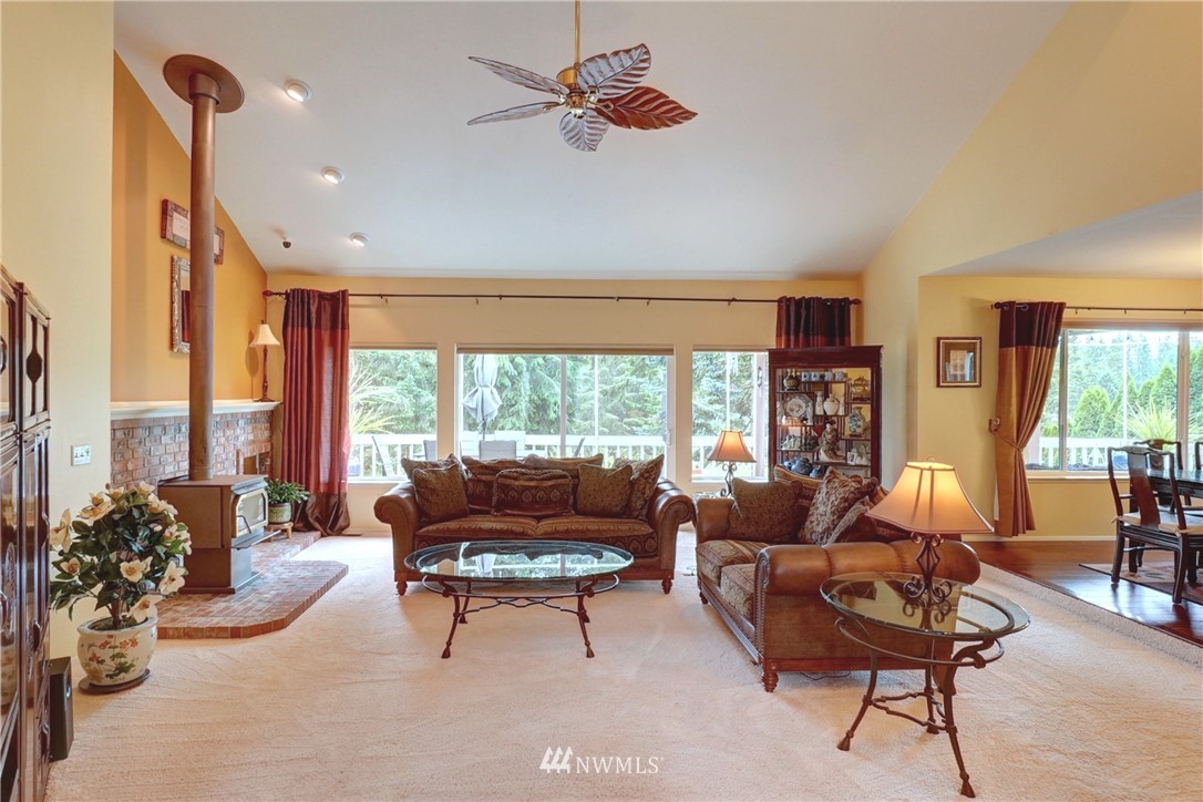 720 East Old Ranch Road Allyn, WA 98524 - Photo 8 of 36 Gallery Image 8