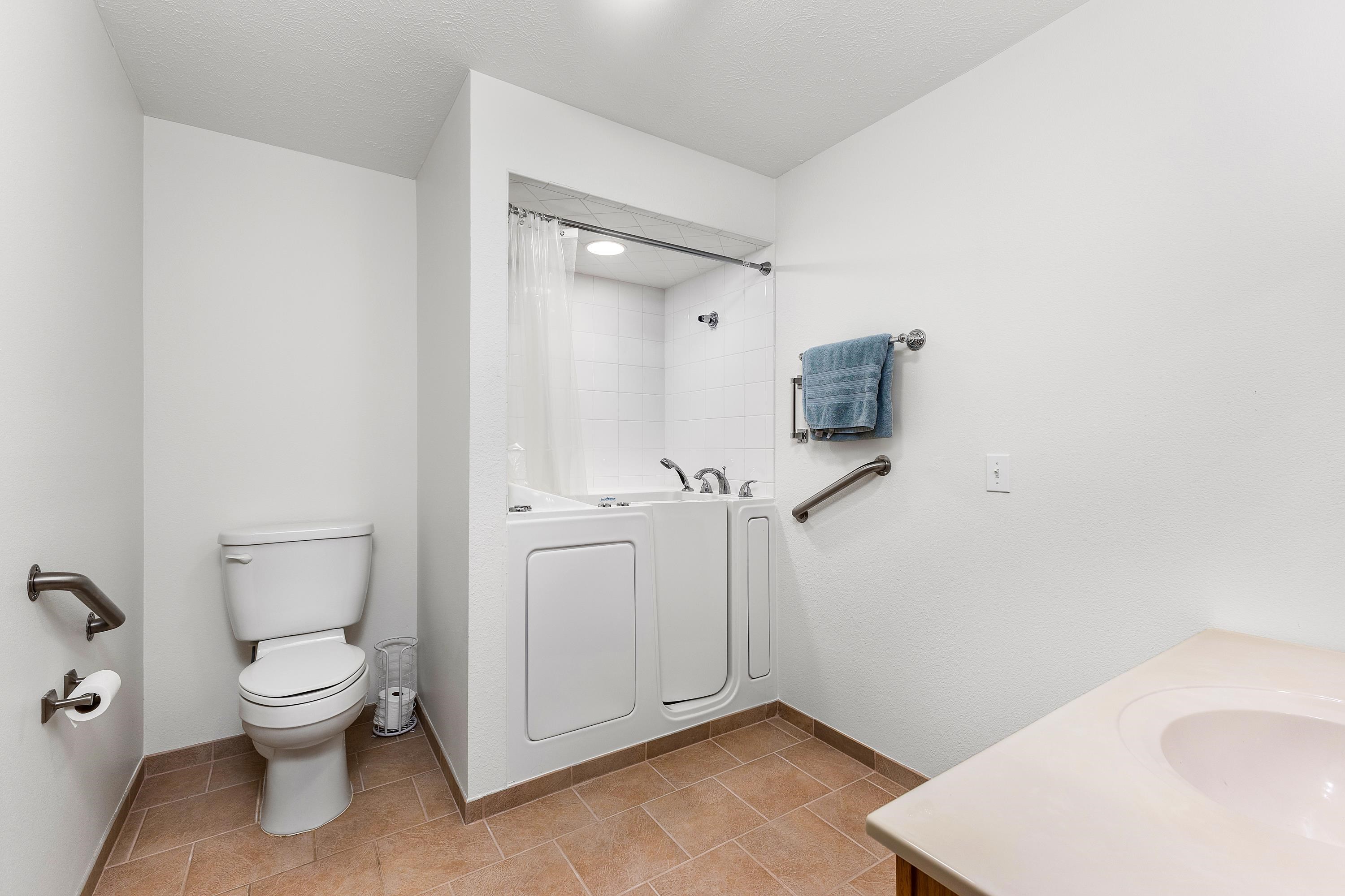 799 Napolean Way Traverse City, MI 49696 - Photo 31 of 61 1929825-8A22CDF5-1670-41D4-9631-8E762853D285.JPG