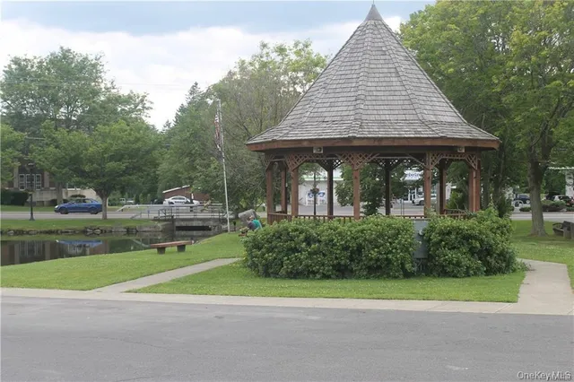 $205,000 | Newry Road, Greenville, NY 12083