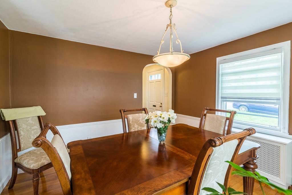 4 Stoneleigh Road Worcester, MA 01606 - Photo 12 of 27 Gallery Image 12