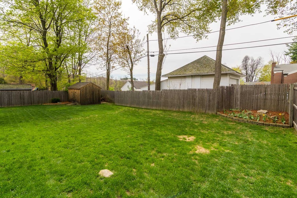 4 Stoneleigh Road Worcester, MA 01606 - Photo 7 of 27 Gallery Image 7