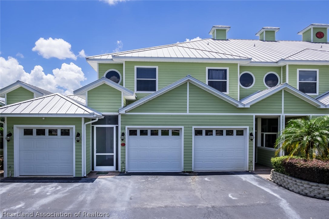 1116 Lake June Road Lake Placid, FL 33852 - Photo 1 of 31 Gallery Image 1