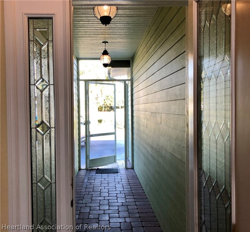 1116 Lake June Road Lake Placid, FL 33852 - Photo 3 of 31 Gallery Image 3