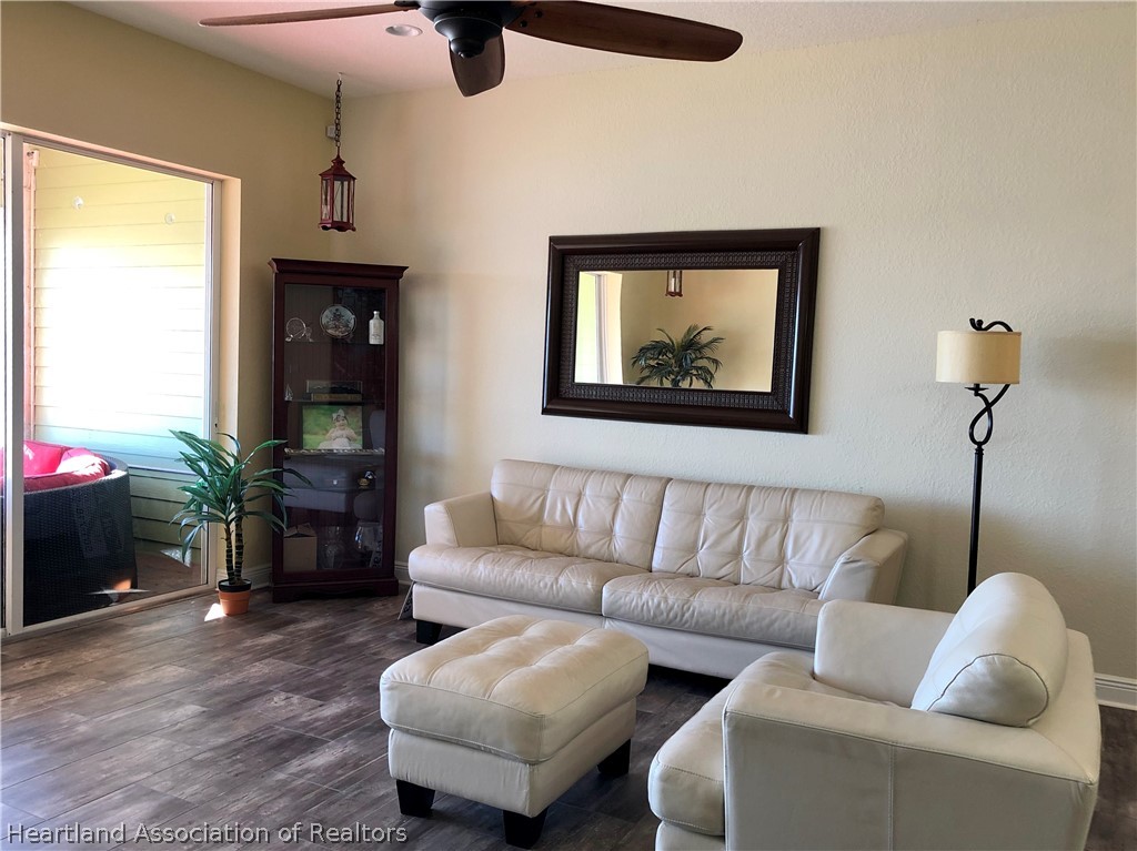1116 Lake June Road Lake Placid, FL 33852 - Photo 6 of 31 Gallery Image 6