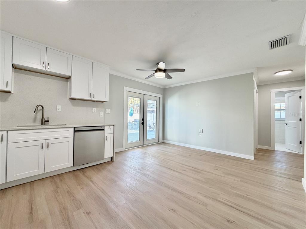 13299 3rd Street East, Unit S Madeira Beach, FL 33708 - Photo 3 of 20
