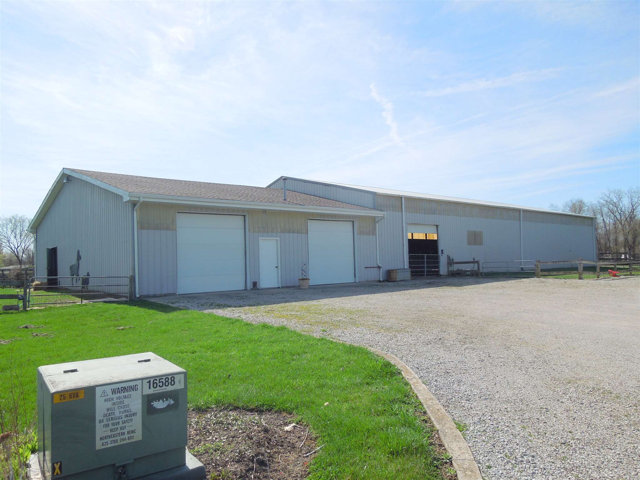 4524 Hursh Road Fort Wayne, IN 46845 - Photo 2 of 35 Gallery Image 2