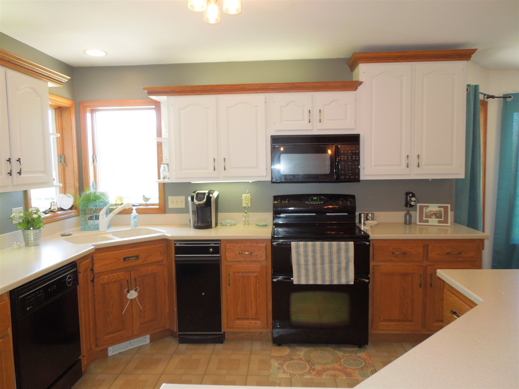 4524 Hursh Road Fort Wayne, IN 46845 - Photo 11 of 35 Gallery Image 11