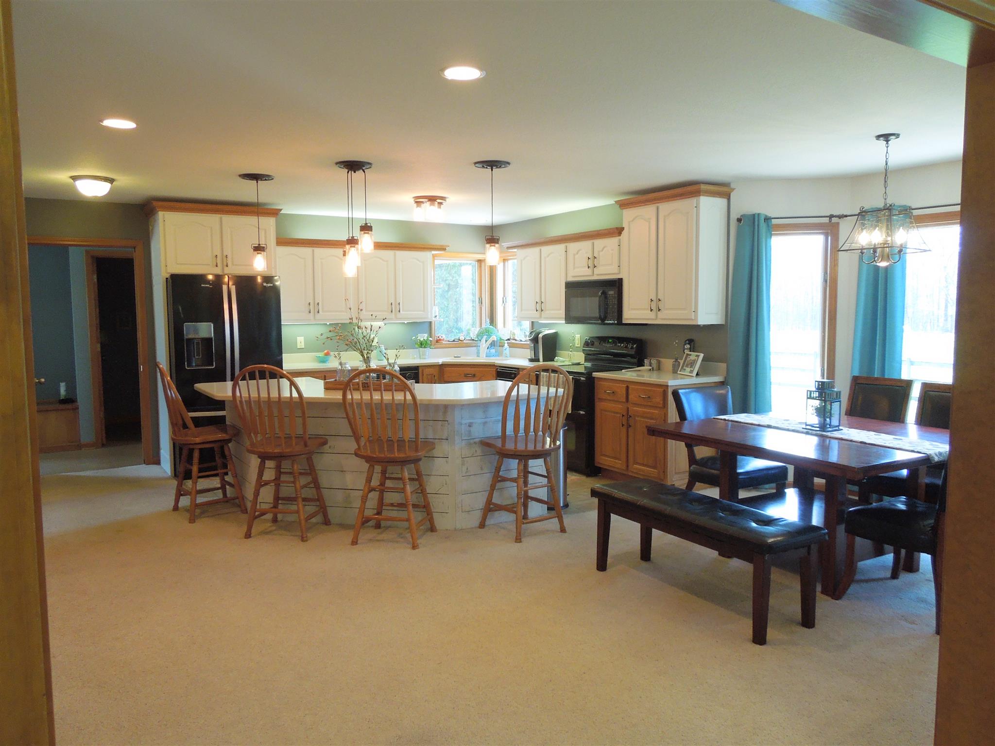 4524 Hursh Road Fort Wayne, IN 46845 - Photo 4 of 35 Gallery Image 4