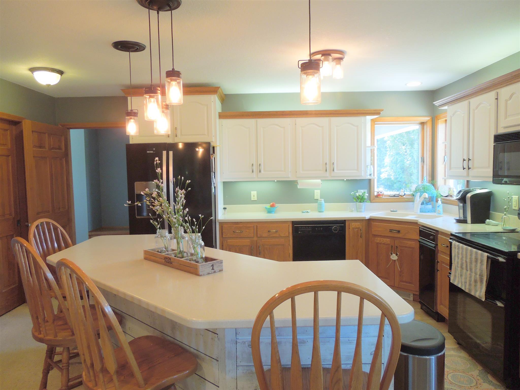 4524 Hursh Road Fort Wayne, IN 46845 - Photo 5 of 35 Gallery Image 5