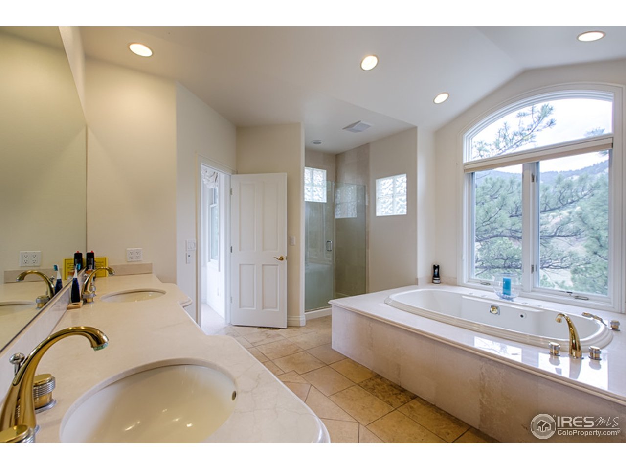 145 West Coach Road Boulder, CO 80302 - Photo 13 of 20 Master bath