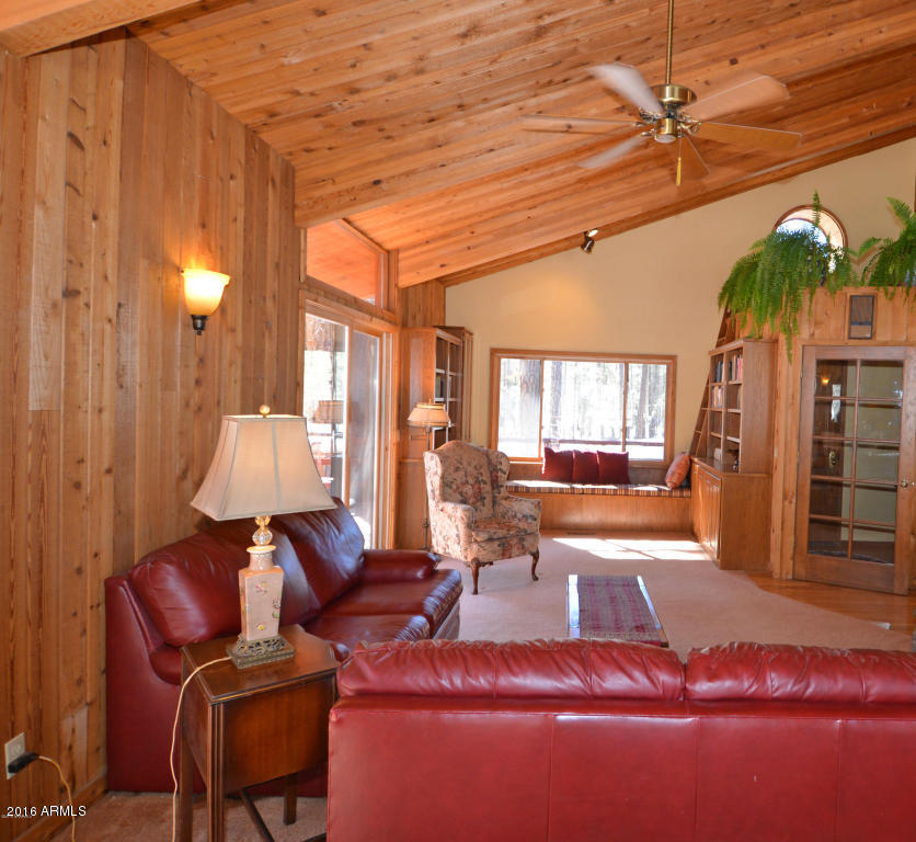 8290 North Roundtree Road Flagstaff, AZ 86001 - Photo 8 of 34 Living Room Another View