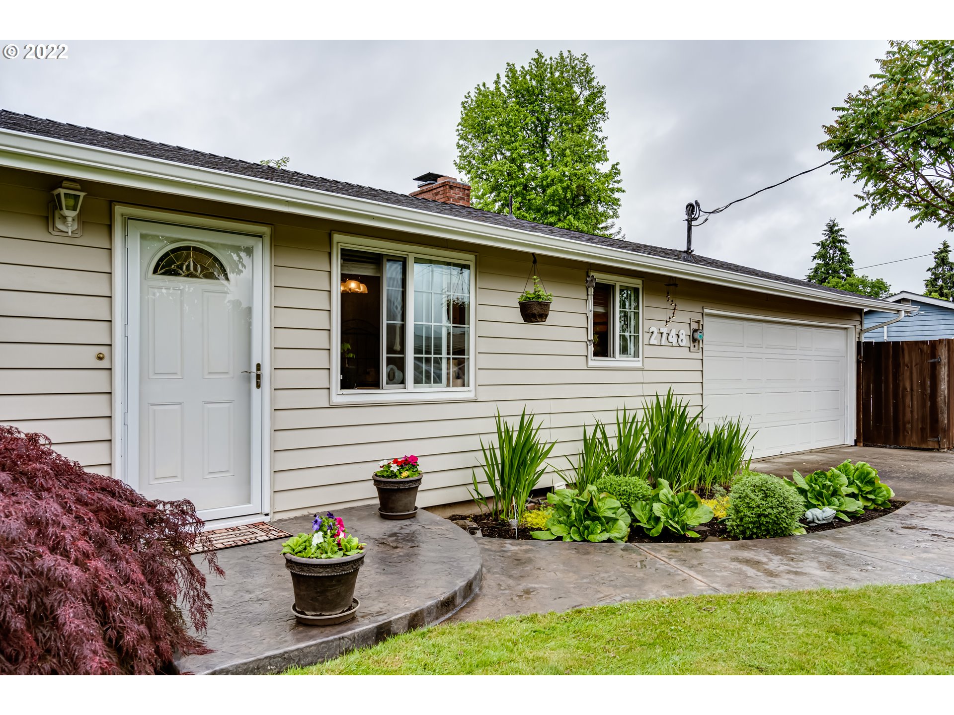 2748 Crocker Road Eugene, OR 97404 - Photo 5 of 27 Gallery Image 5