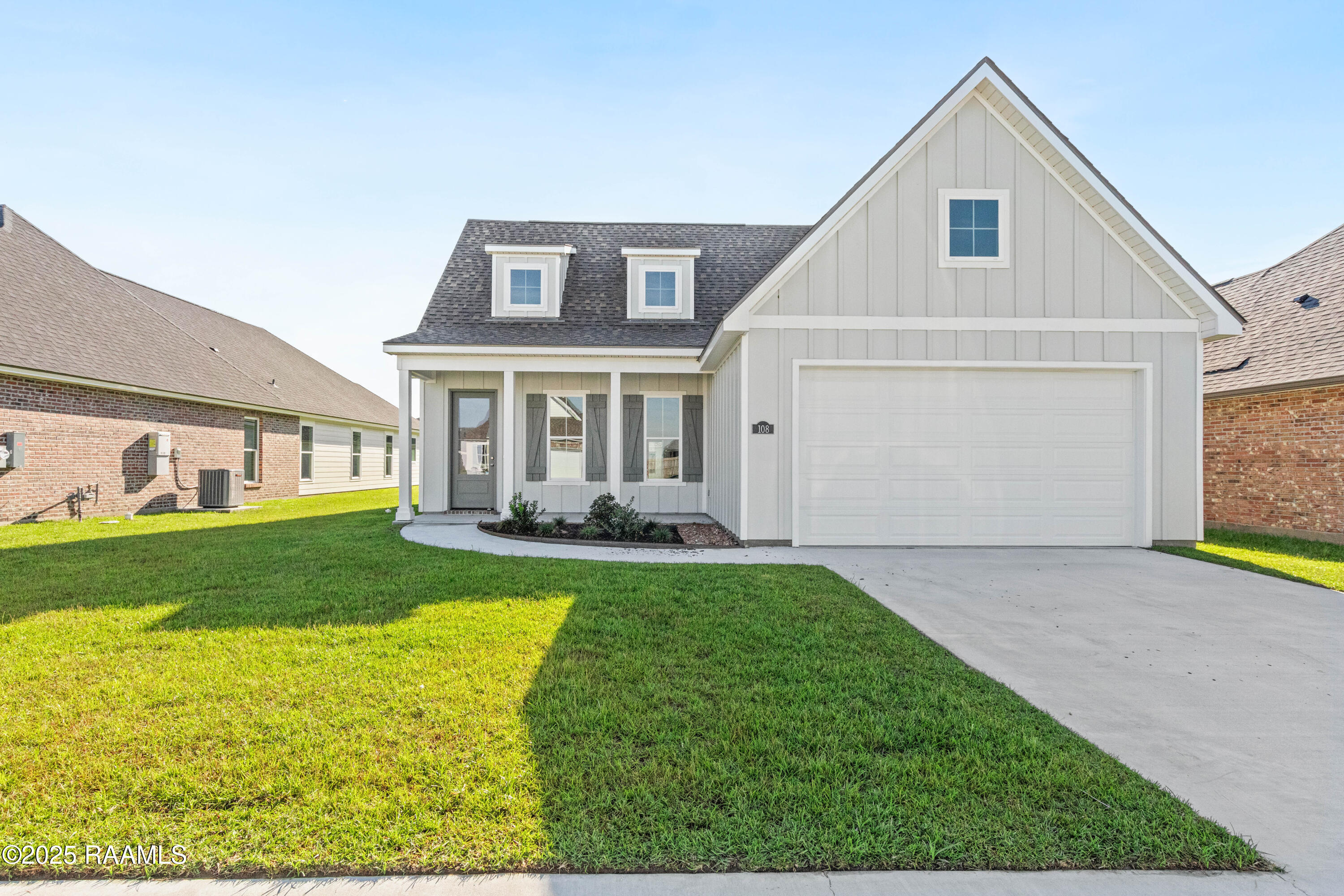 108 Lilian Lane Maurice, LA 70555 - Photo 2 of 42 108Lillian-2