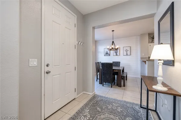 $2,200 | 3975 Palm Beach Street, Unit 102, Las Vegas, NV 89129