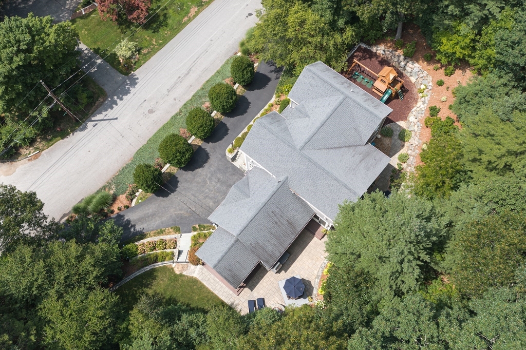 54 Squire Road Winchester, MA 01890 - Photo 7 of 41 Gallery Image 7