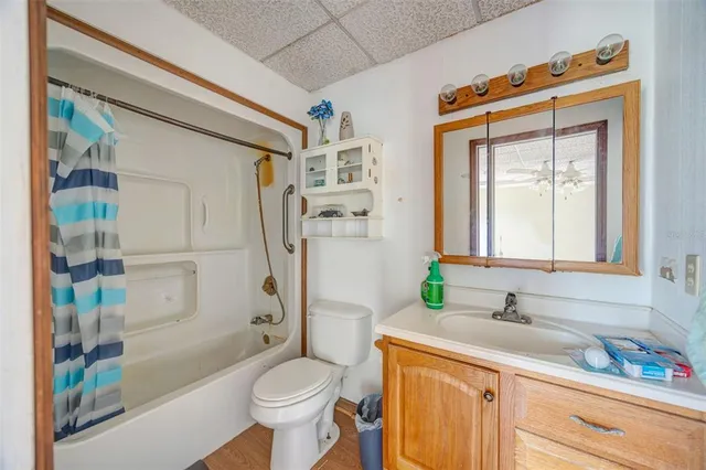 a view of a lake from a yard