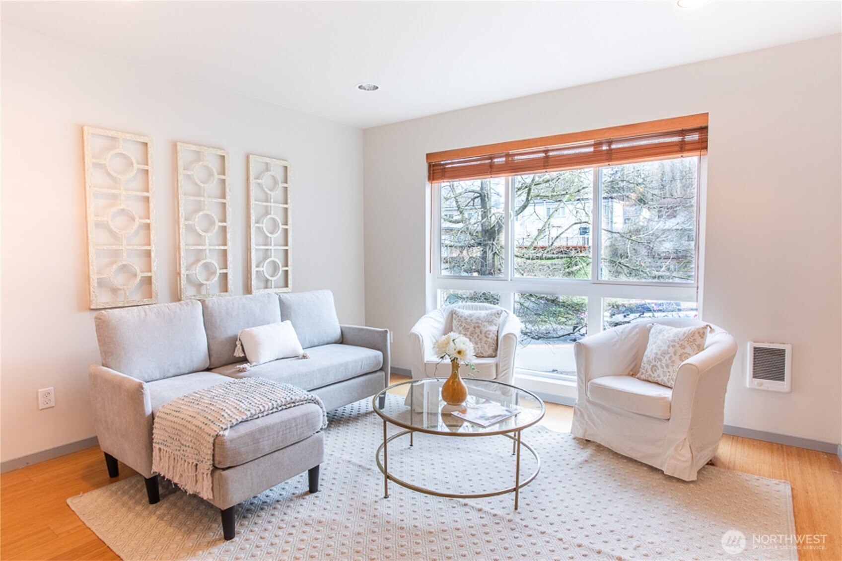 1465 South Columbian Way Seattle, WA 98144 - Photo 11 of 35 a living room with furniture and a large window