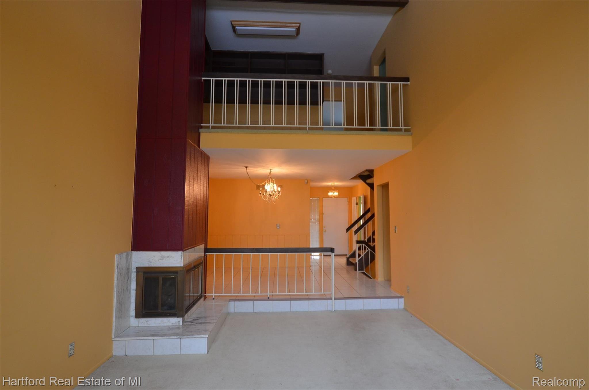 23201 Farmington Road, Unit 32 Farmington, MI 48336 - Photo 12 of 30 DSC_0619.JPG