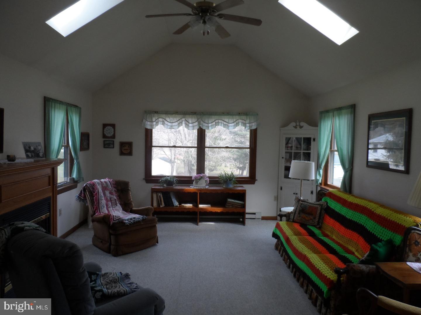 6 Ruffleg Circle Denver, PA 17517 - Photo 2 of 13
