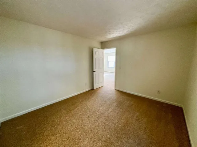 $2,200 | 2735 Meadow Trace Drive, Grayson, GA 30017